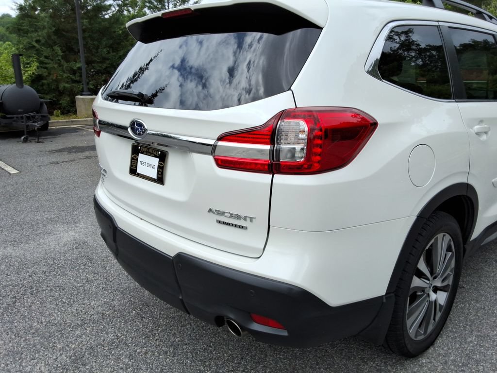 Used 2021 Subaru Ascent Limited w/ Technology Package AWD/4WD image 13