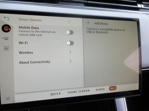 Used 2024 Land Rover Range Rover Sport SE image 54