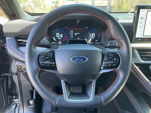Used 2025 Ford Explorer ST-Line AWD/4WD image 15