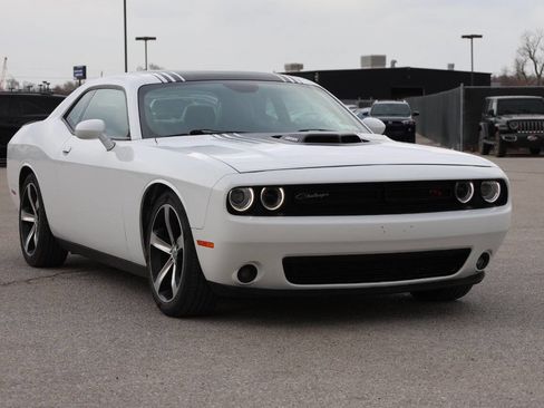 Used 2016 Dodge Challenger R/T Plus image 4