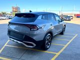 Used 2024 Kia Sportage LX image 6