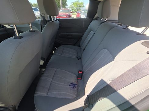 Used 2014 Chevrolet Sonic LT w/ LT Spring Promotional Package FWD image 7