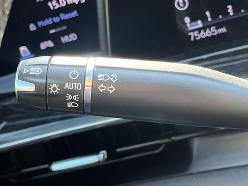 Used 2022 Cadillac Escalade ESV Sport w/ Touring Package AWD/4WD image 44
