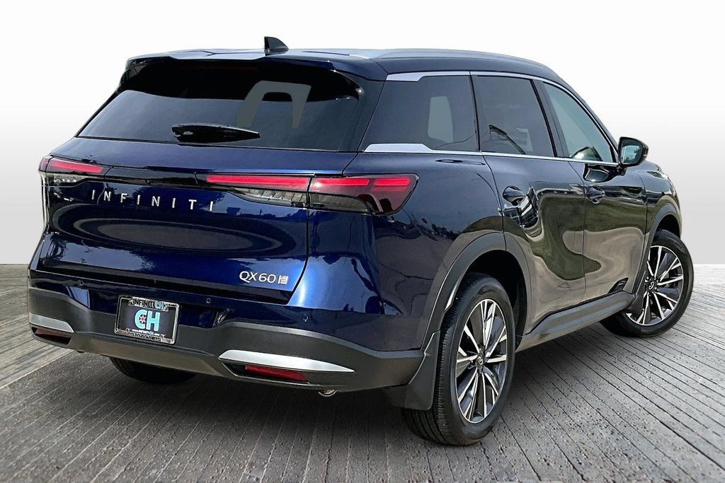 Certified 2027 INFINITI QX60 Luxe w/ Cargo Package AWD/4WD image 9