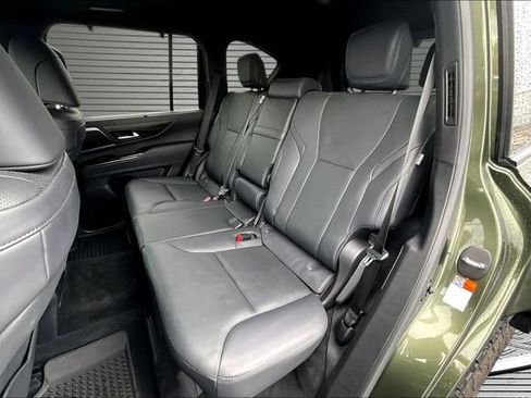 Used 2025 Lexus LX 700h Overtrail AWD/4WD image 22