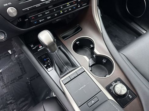 Certified 2022 Lexus RX 350 FWD w/ Premium Package image 21