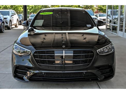 Used 2021 Mercedes-Benz S 580 4MATIC Sedan image 4