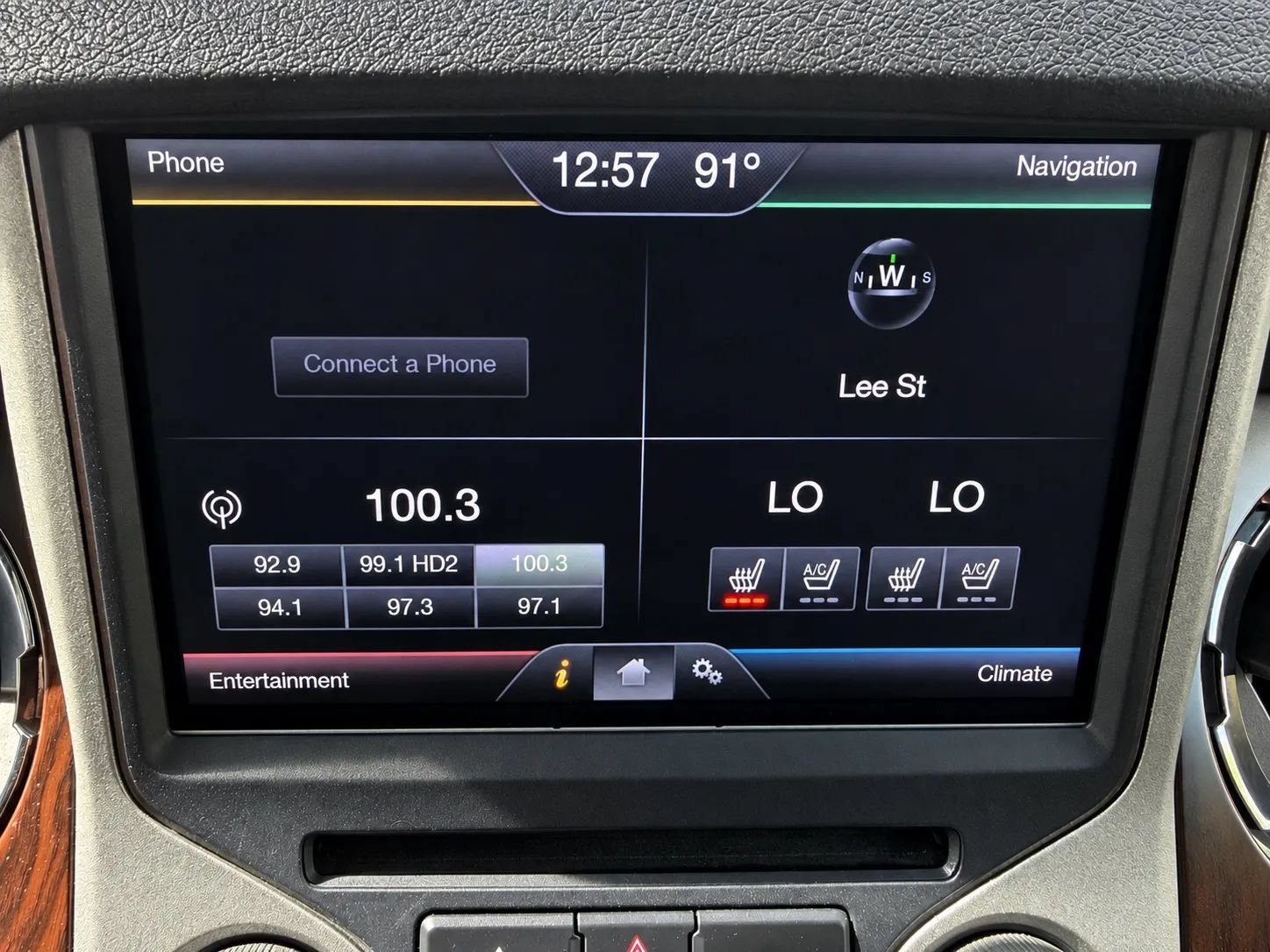 Used 2016 Ford F250 Lariat w/ Lariat Interior Package AWD/4WD image 17