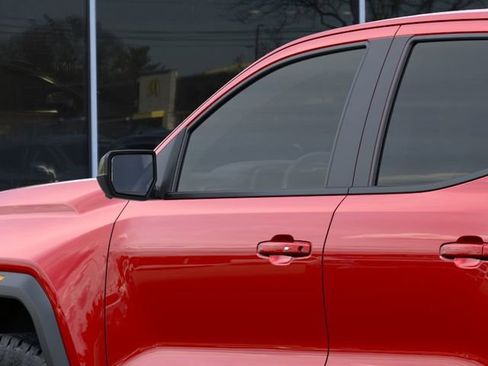 New 2026 GMC Canyon AT4 w/ Technology Plus Package AWD/4WD image 12
