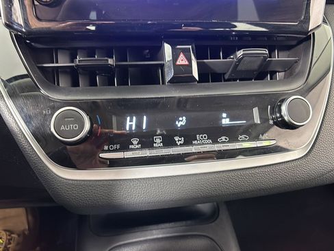 Used 2024 Toyota Corolla LE image 35