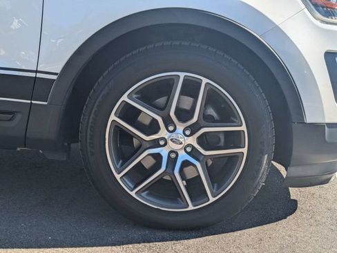 Used 2016 Ford Explorer Sport w/ Equipment Group 401A AWD/4WD image 11