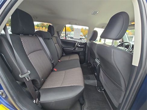 Used 2020 Toyota 4Runner TRD Off-Road Premium image 28