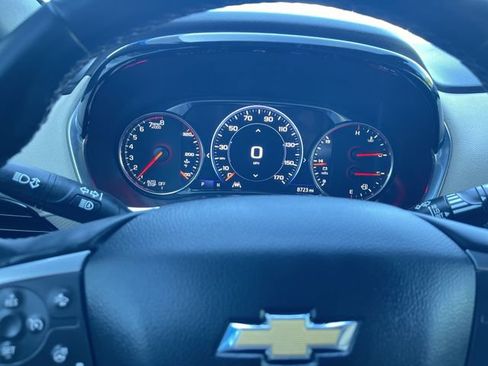 Certified 2023 Chevrolet Traverse Premier FWD image 12