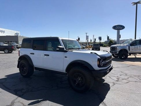 Used 2022 Ford Bronco Wildtrak AWD/4WD image 2