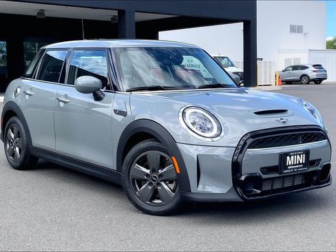 Used 2022 MINI Cooper S FWD image 1