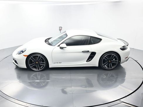 Used 2025 Porsche 718 Cayman GT4 image 28