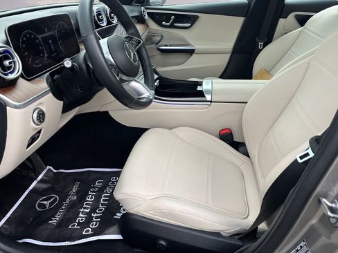 Certified 2023 Mercedes-Benz C 300 4MATIC Sedan image 9