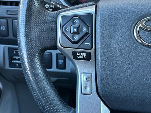 Used 2014 Toyota Tacoma 4x4 Double Cab w/ Limited Package image 25