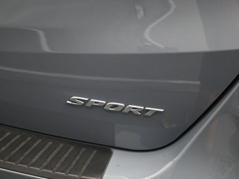 Used 2025 Honda Odyssey Sport-L image 9