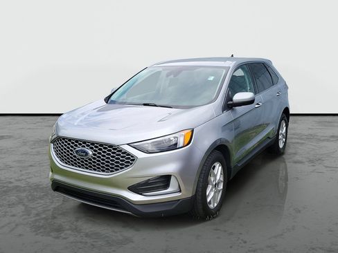 Used 2024 Ford Edge SEL AWD/4WD image 3