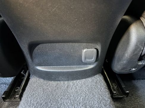 Used 2024 Chevrolet Malibu LT FWD image 19