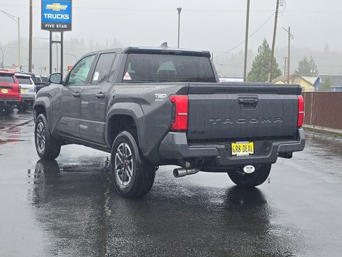 New 2026 Toyota Tacoma TRD Sport image 4
