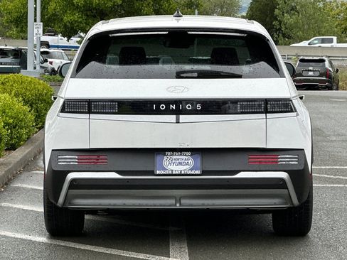 New 2026 Hyundai Ioniq 5 SEL RWD image 5