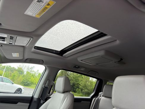 Used 2018 Honda Odyssey Elite image 18