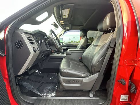 Used 2016 Ford F250 Lariat w/ Lariat Ultimate Package AWD/4WD image 21