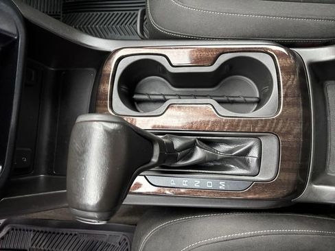 Used 2016 GMC Canyon SLE image 21