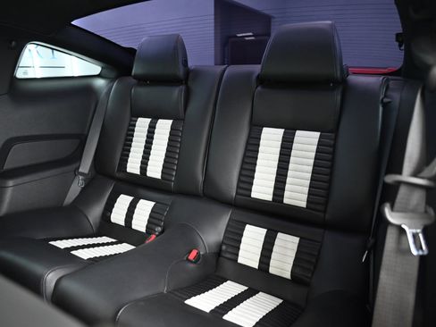 Used 2012 Ford Mustang Shelby GT500 w/ SVT Performance Pkg image 39