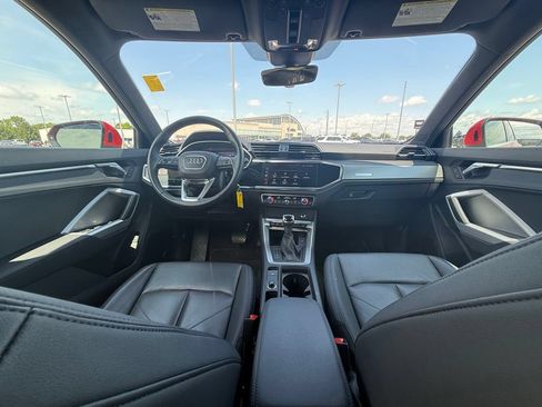 Used 2025 Audi Q3 2.0T Premium AWD/4WD image 25
