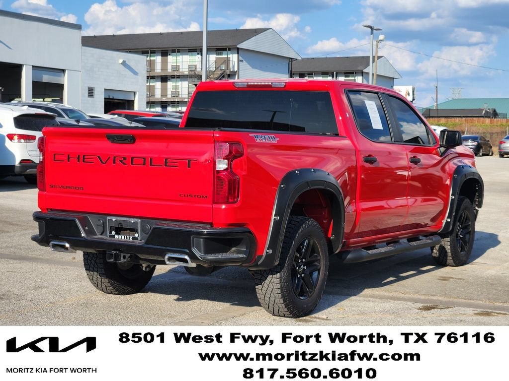 Used 2025 Chevrolet Silverado 1500 Custom Trail Boss AWD/4WD image 4