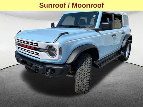 Used 2025 Ford Bronco Heritage Edition AWD/4WD image 6
