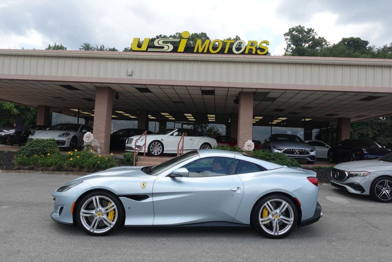 Used 2019 Ferrari Portofino RWD image 4