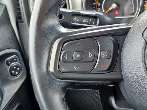 Used 2021 Jeep Wrangler Unlimited Sport AWD/4WD image 16