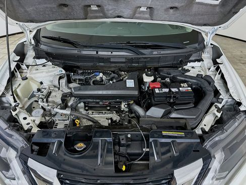 Used 2020 Nissan Rogue SL image 34