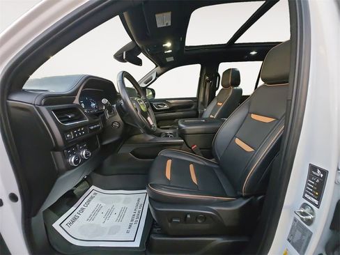 Used 2023 GMC Yukon AT4 image 9