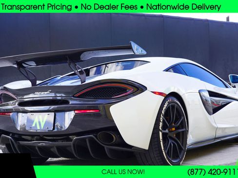 Used 2016 McLaren 570S Coupe 2D image 9