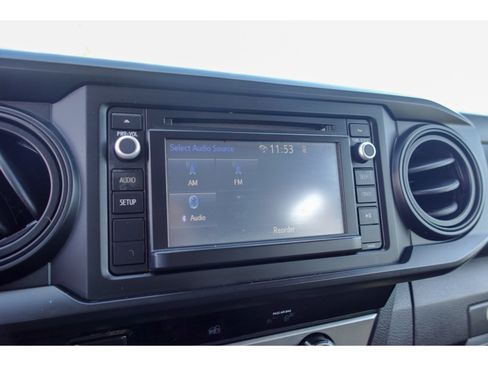 Used 2018 Toyota Tacoma SR w/ SR Convenience Package RWD image 16