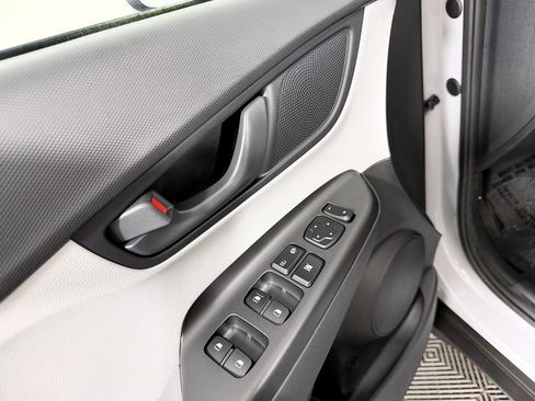 Used 2022 Hyundai Kona SEL image 27