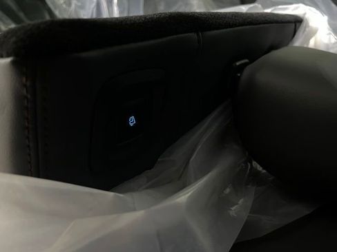 New 2025 Ford Expedition Max Active image 28