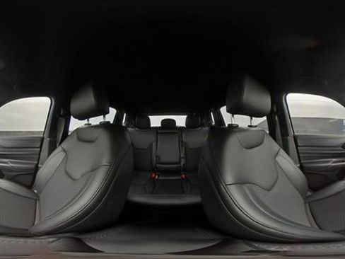 New 2025 Jeep Compass Latitude w/ Convenience Group image 46