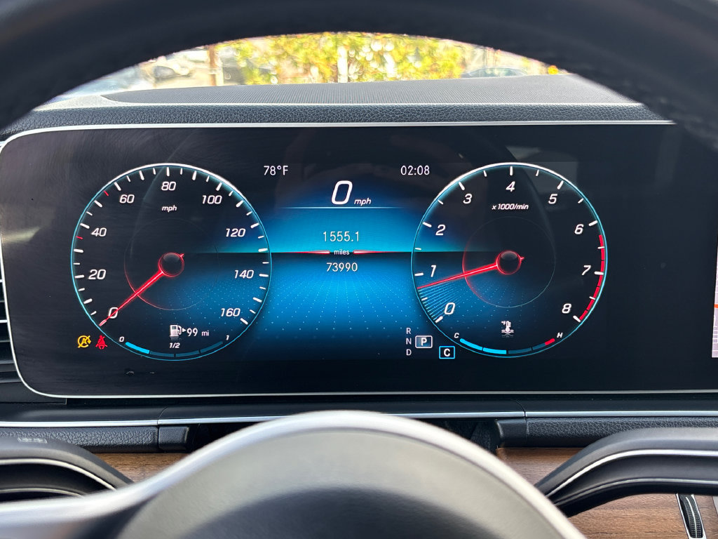 Used 2021 Mercedes-Benz GLE 350 4MATIC image 32