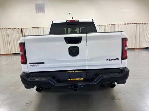 New 2026 RAM 1500 Big Horn AWD/4WD image 7