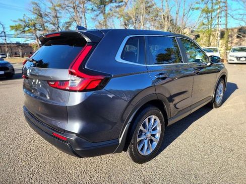 Used 2024 Honda CR-V EX image 5