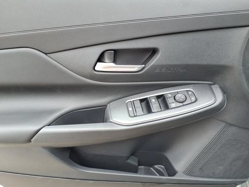 New 2026 Nissan Sentra SV w/ Floor Mat Package FWD image 11