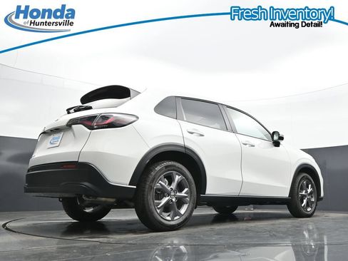Used 2026 Honda HR-V LX image 32
