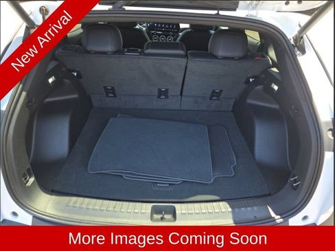 Used 2024 Chevrolet Blazer EV LT AWD/4WD image 13