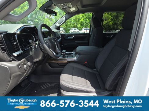 New 2026 Chevrolet Silverado 1500 LT Trail Boss w/ Safety Package AWD/4WD image 16
